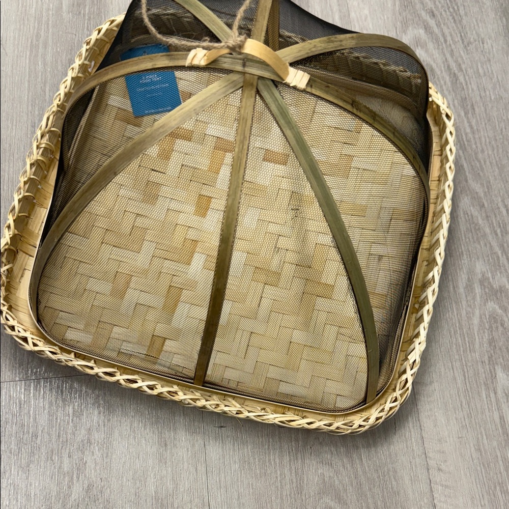 Woven Basket with Cover